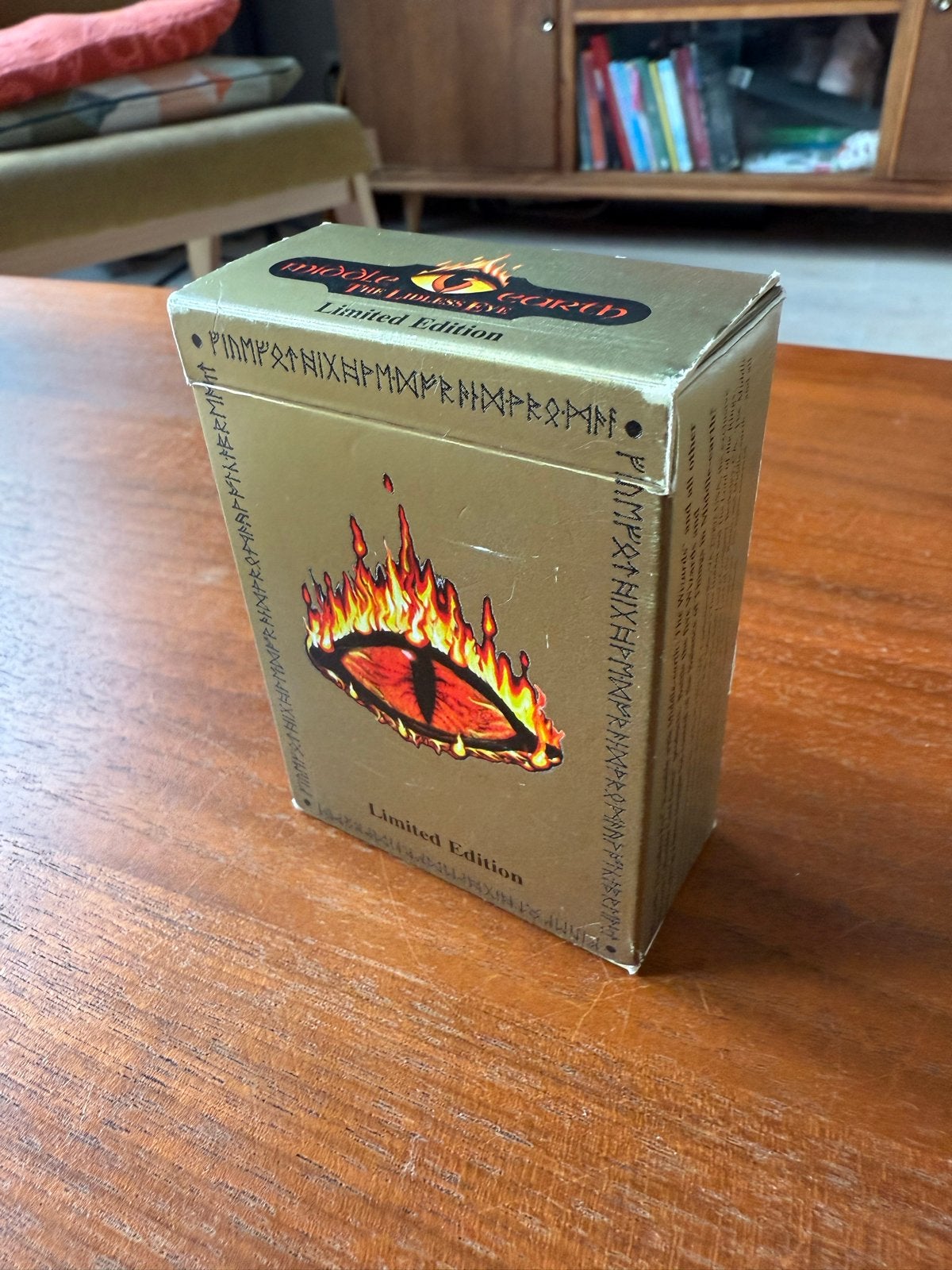 Middle-earth: The Wizards Limited Edition Starter Deck, Ophalen of Verzenden, Zo goed als nieuw, Starterdeck