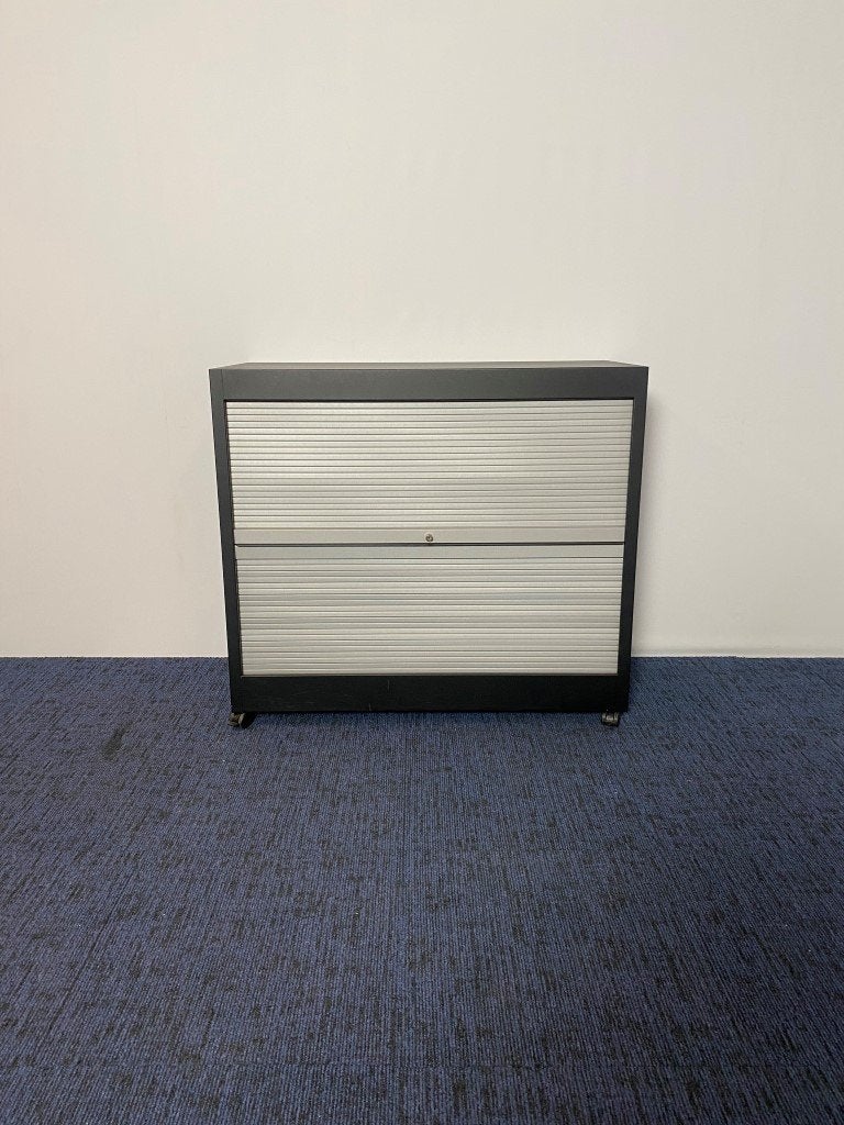 1 x Roldeurkast Unifor (verrijdbaar), zwart/aluminium, Ophalen, Gebruikt