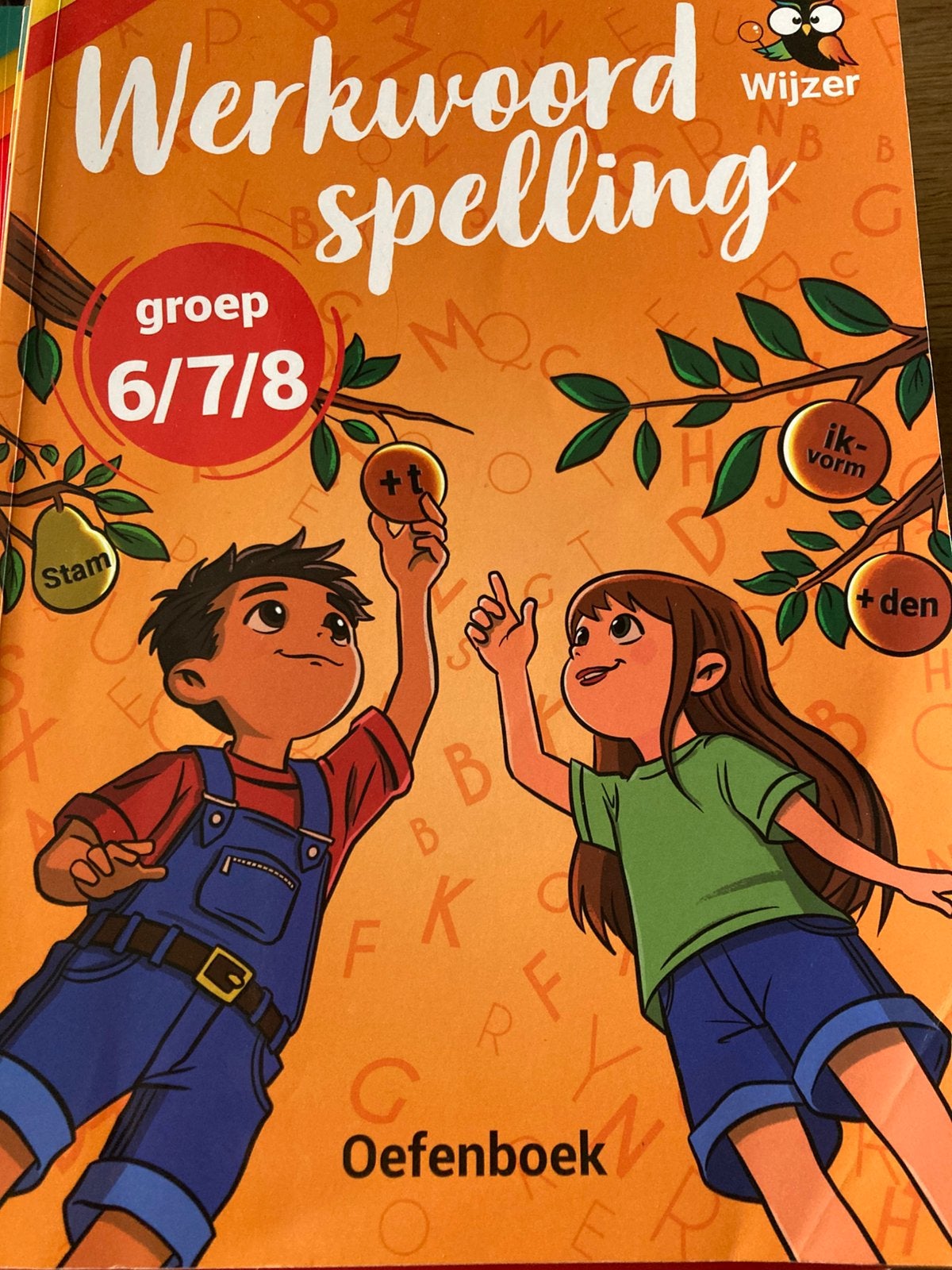 Werkwoord spelling groep 6/7/8 oefenboek, Ophalen of Verzenden, Zo goed als nieuw