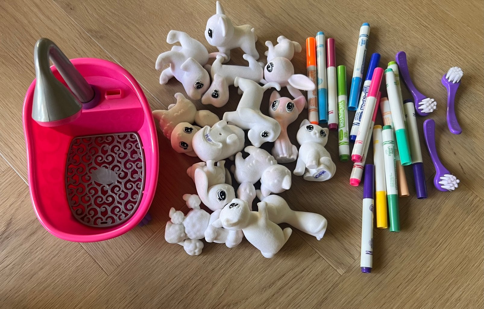 Crayola Washimals met stiften en badkuipje voor water, Ophalen of Verzenden, Gebruikt