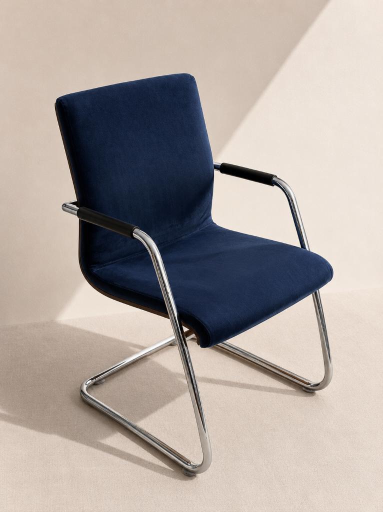 Martin Stoll design stoel – marineblauw – chroom & hout, Huis en Inrichting, Stoelen, Ophalen, Blauw, Zo goed als nieuw, Eén