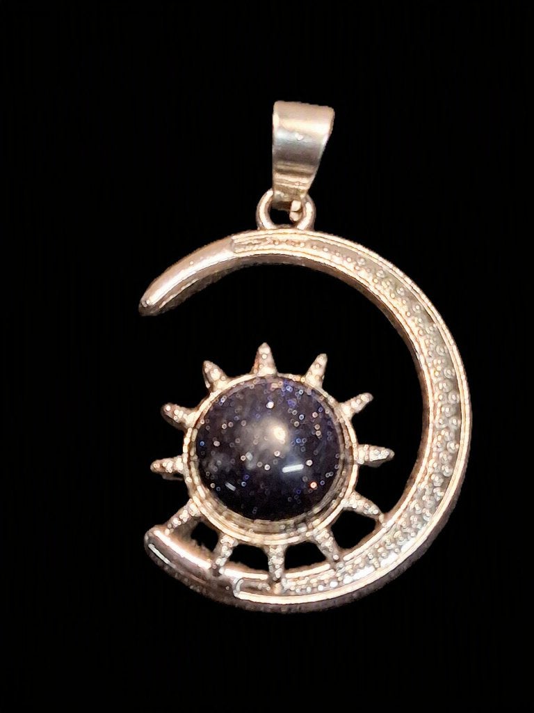 hanger maantje zonnetje Blauwe Goudsteen, Nieuw, Ophalen of Verzenden, Steen of Mineraal, Met edelsteen