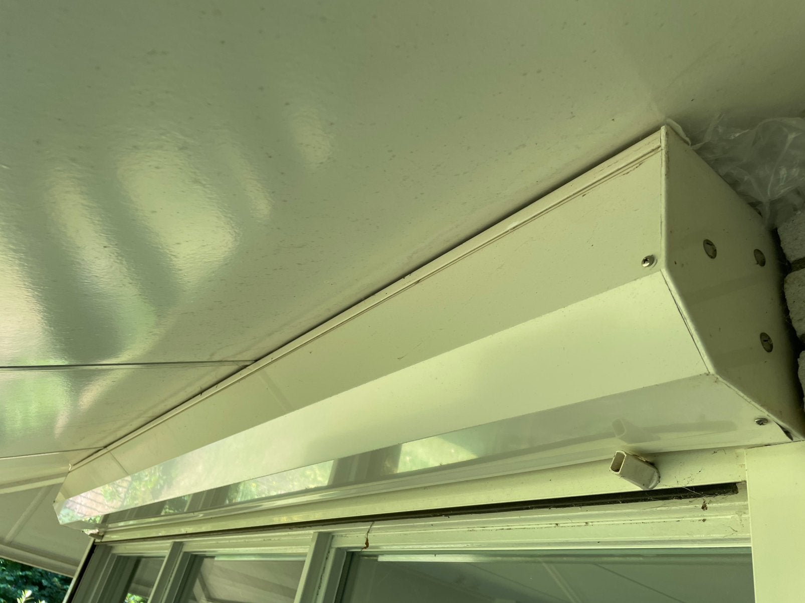 Rolluiken / zonwering, Doe-het-zelf en Verbouw, Rolluiken, Ophalen, Gebruikt, Wit, 150 tot 200 cm