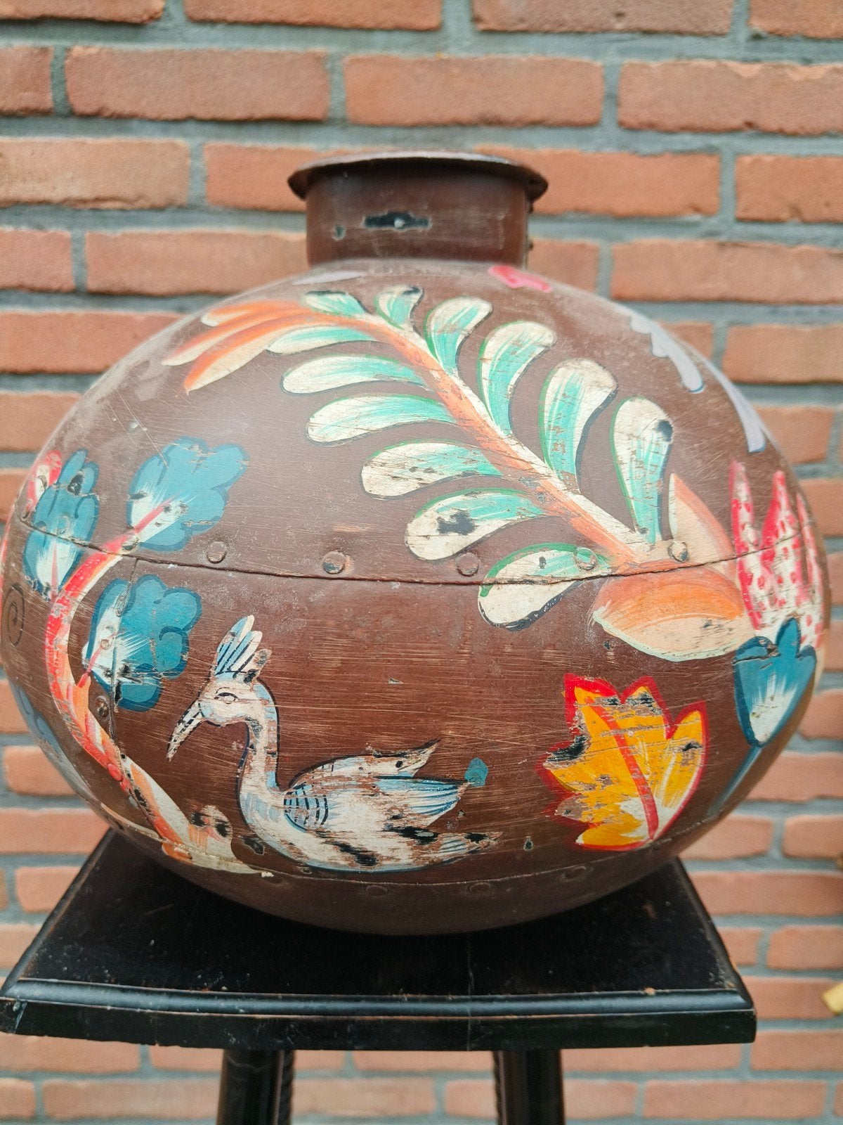Indiase handgeschilderde metalen waterpot, Antiek en Kunst, Ophalen of Verzenden