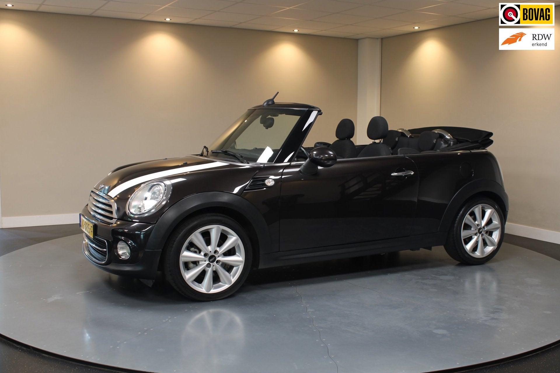 Mini Cabrio 1.6 Cooper Chili *Automaat* Dealer OH|Stoelverw., Auto's, 15 km/l, Gebruikt, Euro 6, 4 cilinders
