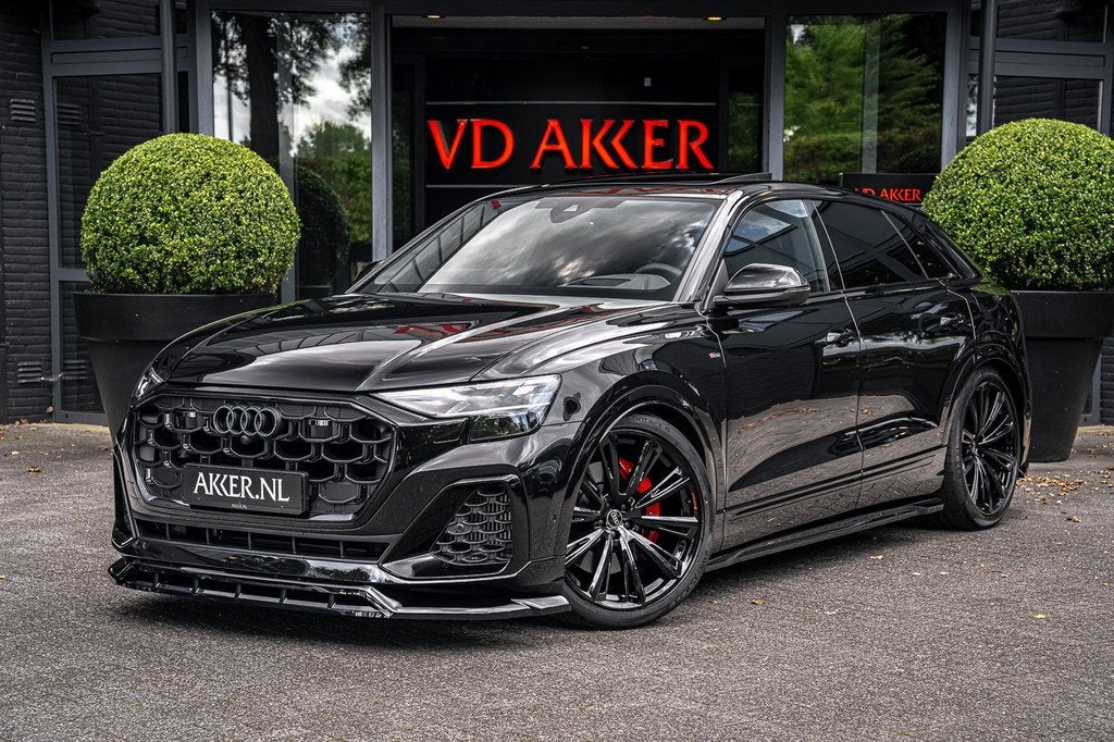 Audi Q8 55 TFSIe Quattro | NP.151k | Massage | 4Wsturing | A, Auto's, Audi, Automaat, Gebruikt, Zwart, 394 pk