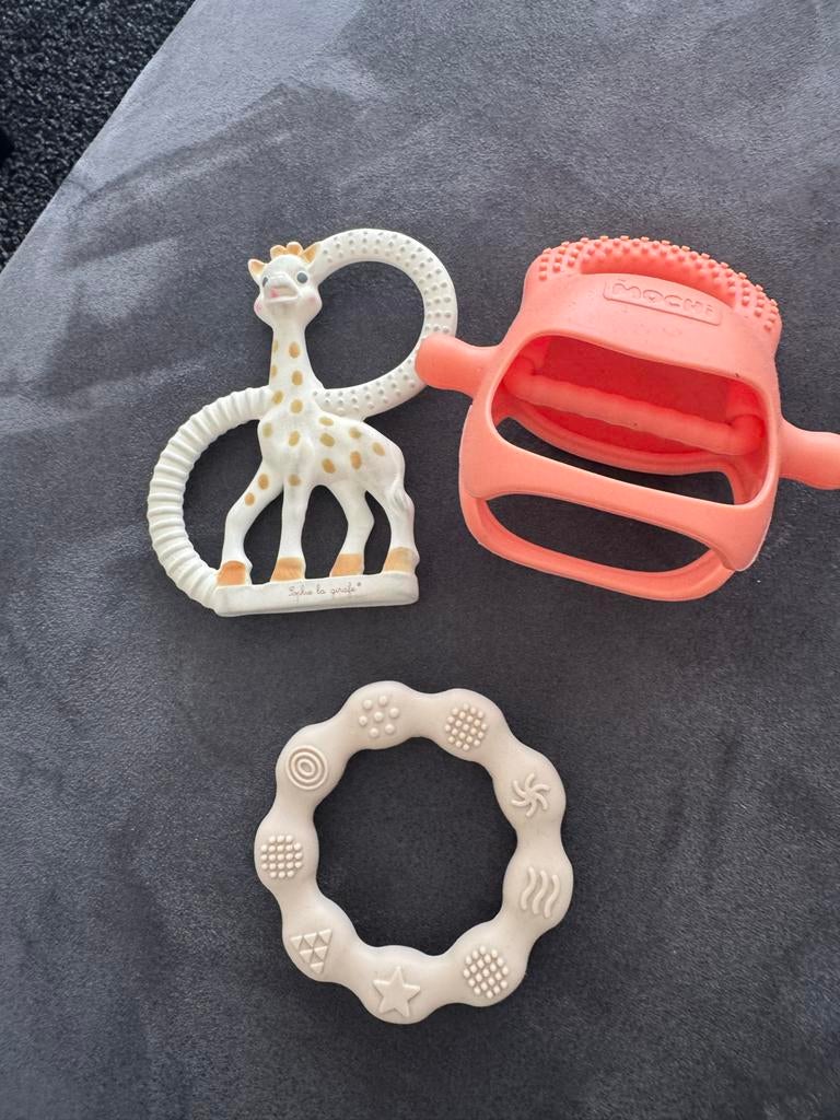 Bijtringen set: Sophie de Giraf, Mochi en siliconen ring, Ophalen of Verzenden, Gebruikt, Overige typen