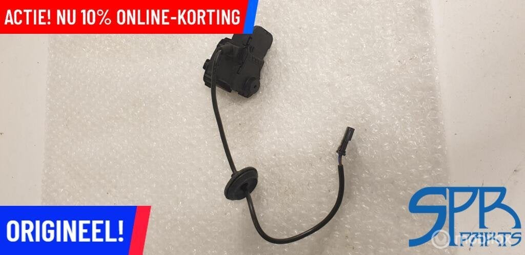 GOLF 7 VII Tankklep VERGRENDELINGSMOTOR 5C6810773E ACTUATOR, Gebruikt, Volkswagen, Ophalen of Verzenden, Volkswagen