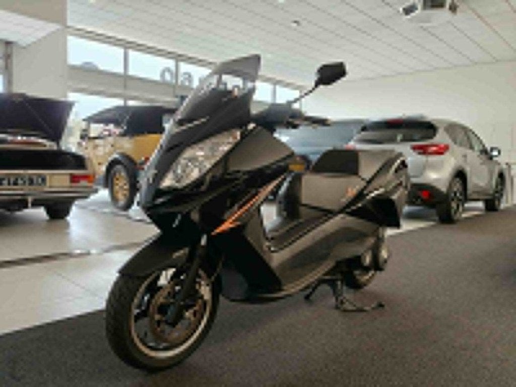 Peugeot Satelis 125 Motorscooter 2422km! Nieuwstaat!, Motoren, Fernando@top360.nl, Scooter, Bedrijf, 125 cc