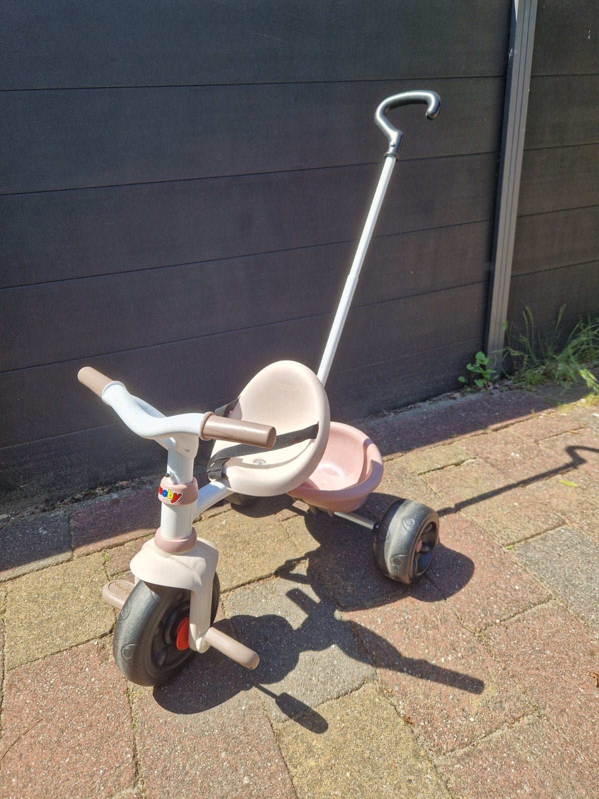 Smoby Baby Driewieler met Duwstang - Zo goed als nieuw, Fietsen en Brommers, Fietsen | Driewielers, Ophalen, Zo goed als nieuw