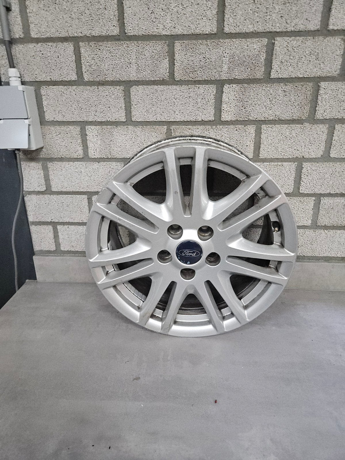 Ford lichtmetalen velg aluminium  7jx16h2 et 50  16 inch, Auto diversen, Wieldoppen, Ophalen of Verzenden