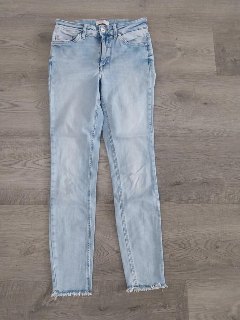 Lichtblauwe broek maat M lengte 32 only, Only, Blauw, Ophalen of Verzenden, Zo goed als nieuw