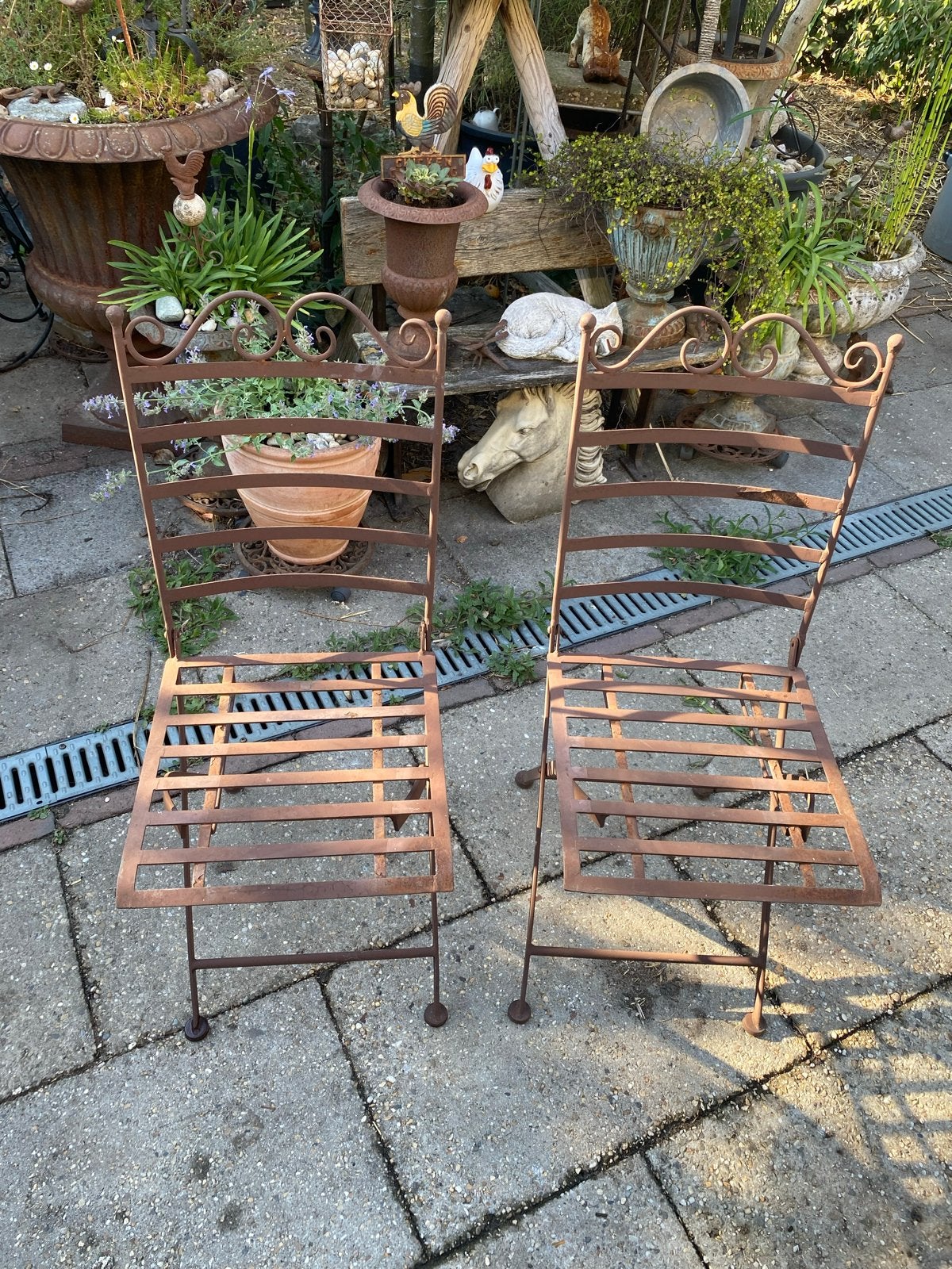 2 prachtige franse stoeltjes brocant gietijzer brocante, Tuin en Terras, Tuinstoelen, Ophalen, Gebruikt, Metaal