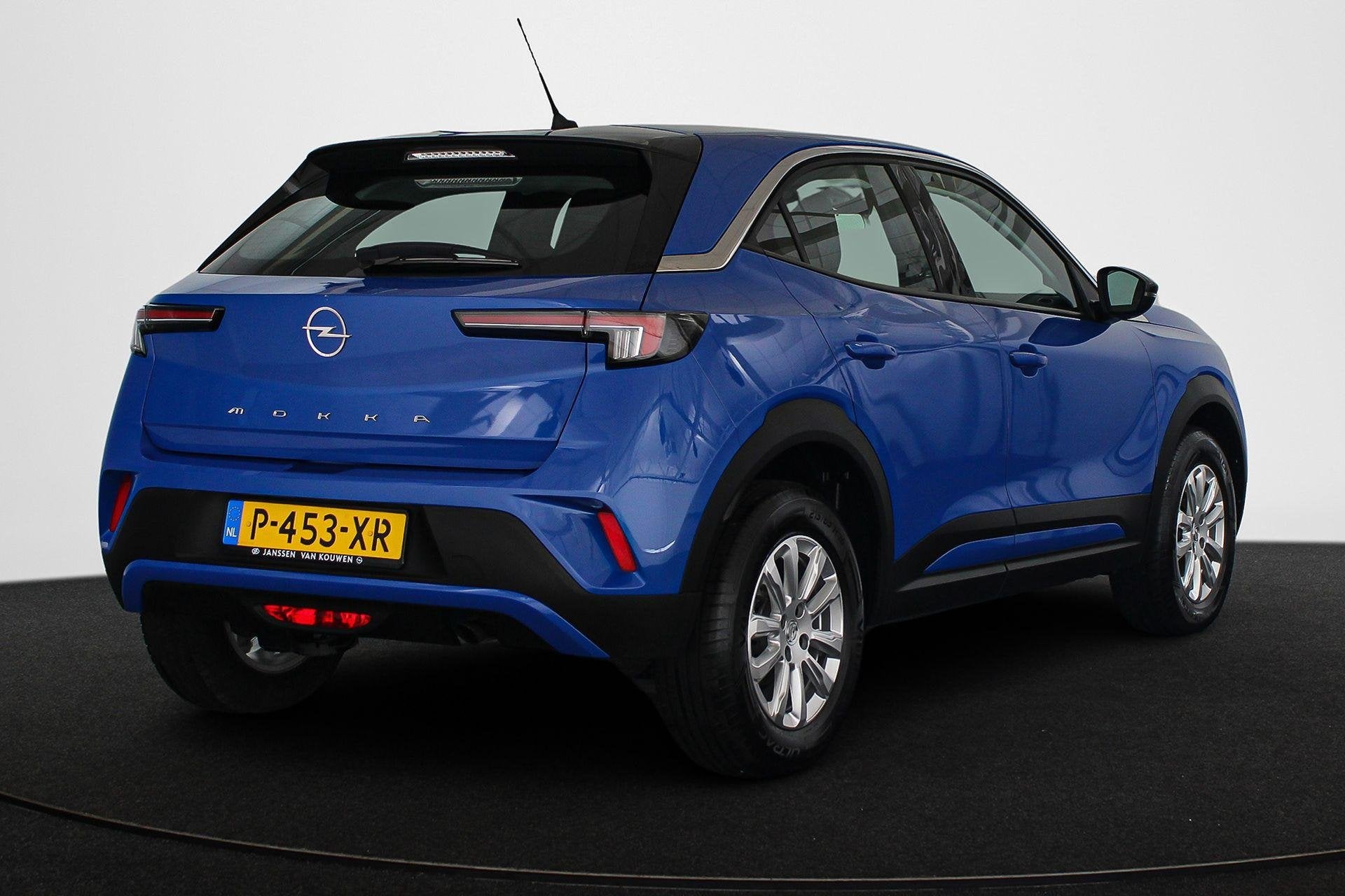 Foto 3 van Opel Mokka 1.2 100pk Edition LED Airco Cruise Control 16"