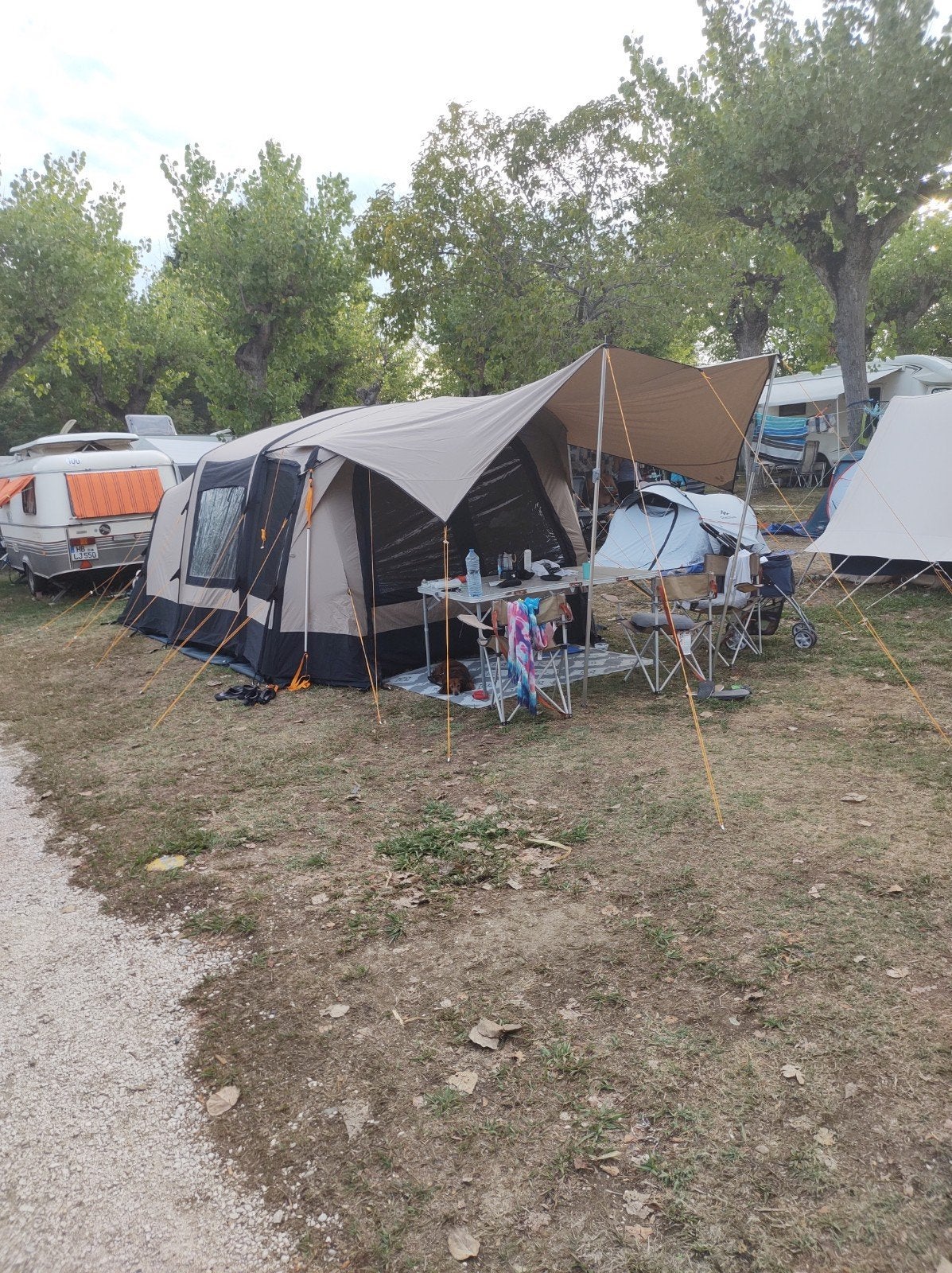 Redwood Air 310 opblaasbare tent met luifel, Ophalen of Verzenden, Zo goed als nieuw, Tot en met 4