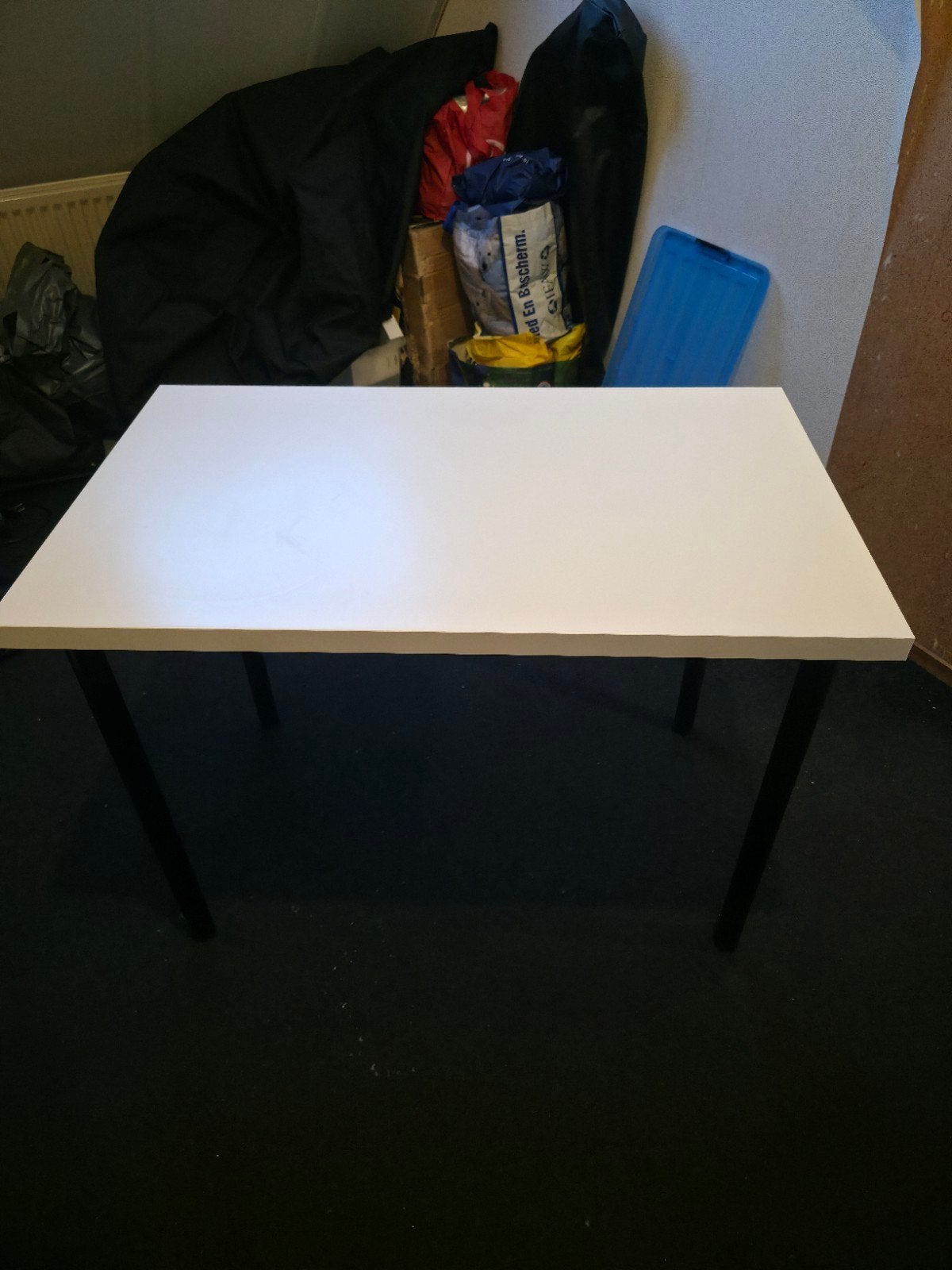 IKEA bureautafel, Ophalen, Zo goed als nieuw