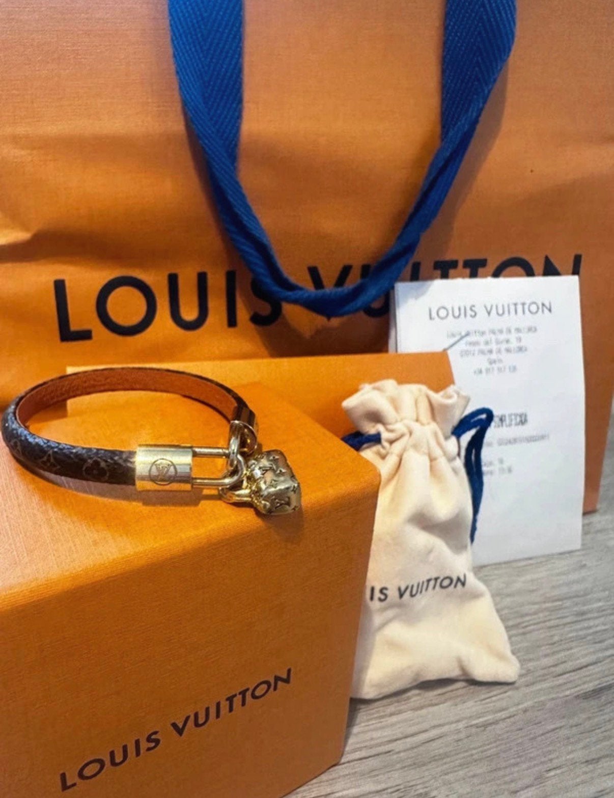 Louis vuitton armband, Sieraden, Tassen en Uiterlijk, Armbanden, Ophalen, Zo goed als nieuw, Bruin, Leer