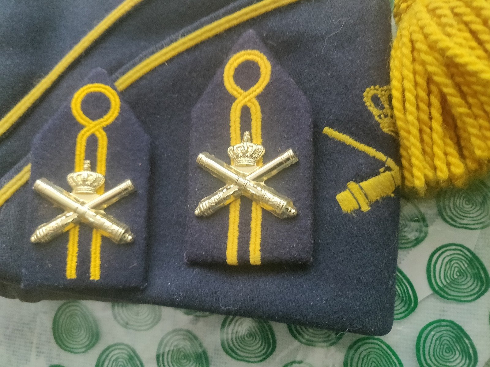 Rijdende artillerie, Ophalen of Verzenden, Landmacht, Nederland, Helm of Baret