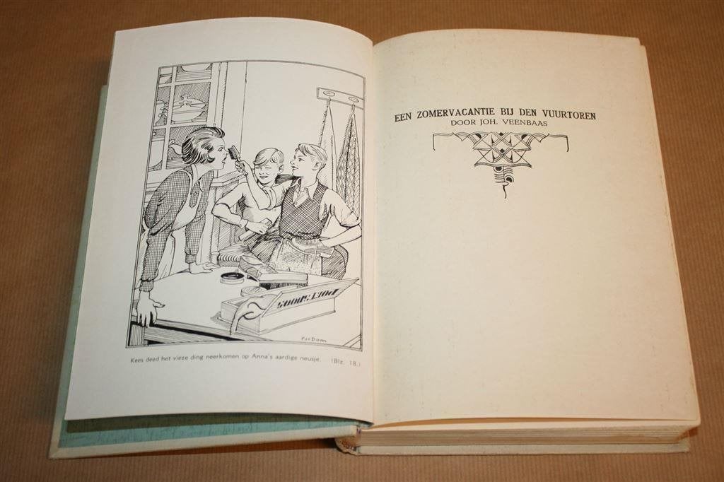 Een zomervacantie bij den vuurtoren. Uitg. Kluitman 1934., Boeken, Ophalen of Verzenden, Gelezen