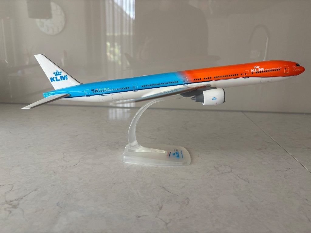 Modelvliegtuig KLM, Verzamelen, Ophalen, Gebruikt, Schaalmodel