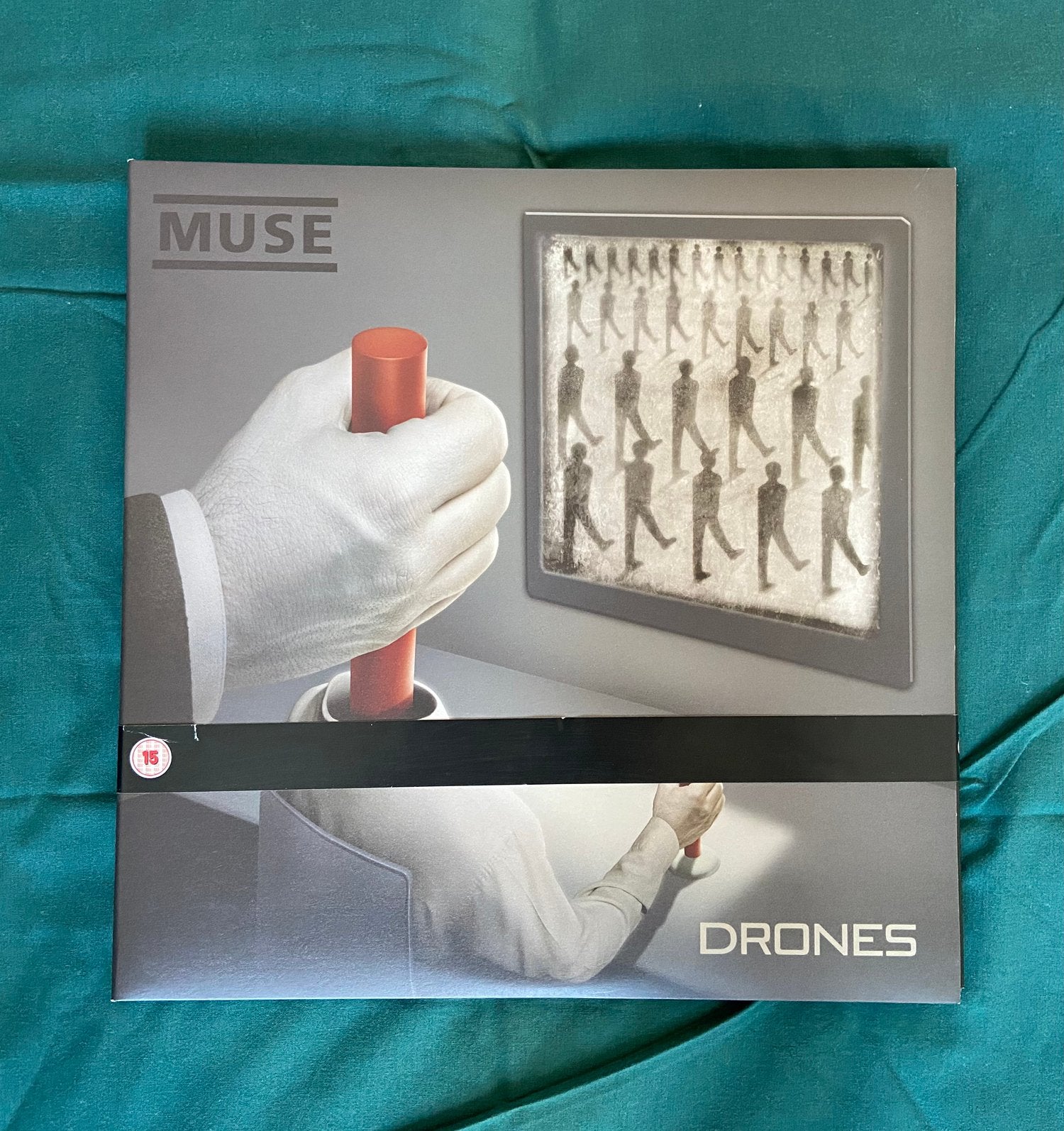 Muse | Drones | Limited Edition 2LP/CD/DVD | Near Mint, 2010 - 2019, Ophalen of Verzenden, Zo goed als nieuw, 12 inch