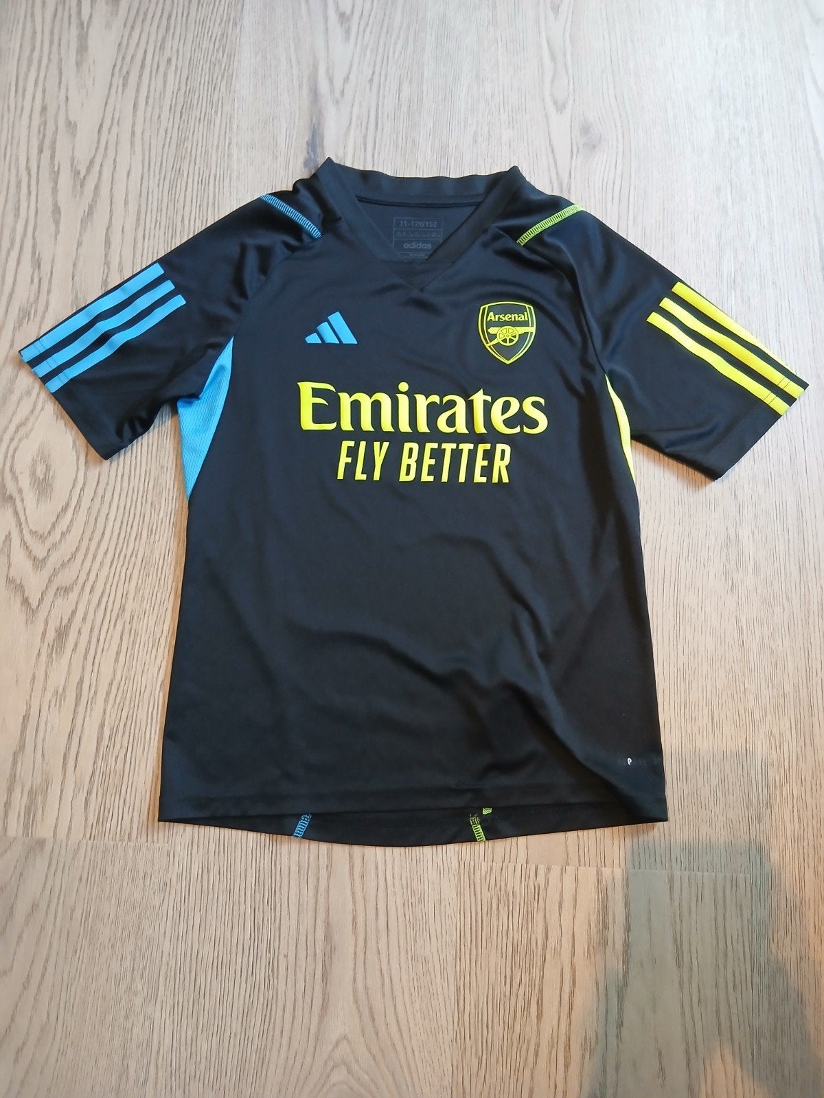 Nieuw Arsenal shirt maat 152 (11/12 jaar), Kinderen en Baby's, Kinderkleding | Maat 152, Adidas, Nieuw, Ophalen of Verzenden, Shirt of Longsleeve