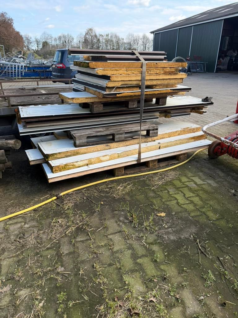 Isolatie pirplaten sandwichpanelen gratis 25m2, Ophalen of Verzenden, Zo goed als nieuw