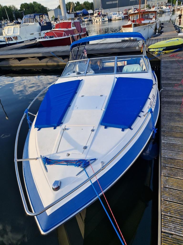 Wellcraft Eclipse 259pk Duoprop, in Topconditie, Watersport en Boten, Speedboten, Ophalen, Gebruikt, Binnenboordmotor, 6 meter of meer