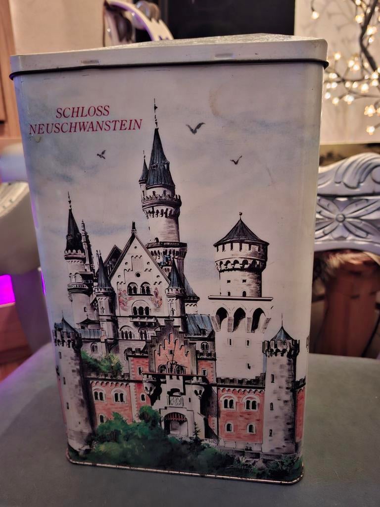 Blik met afbeelding van Schloss Neuschwanstein, Verzamelen, Blikken, Ophalen of Verzenden