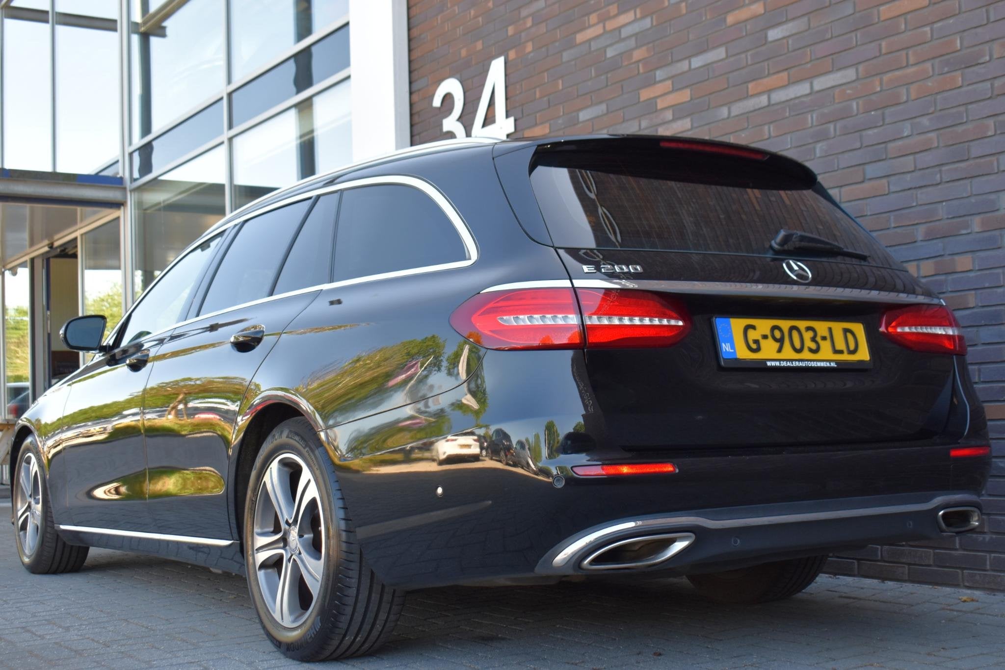 Mercedes-Benz E-klasse Estate 200 Prestige Airmat. Sportst., Automaat, Gebruikt, 4 cilinders, Zwart