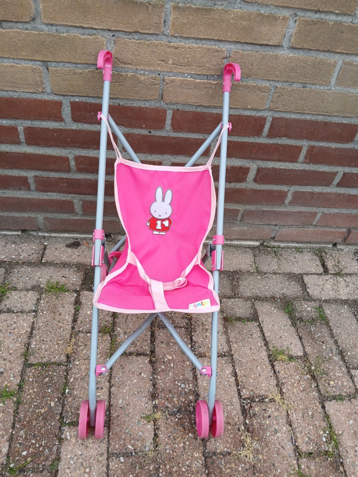 buggy nijntje +kinder wagen samen 20 euro, Kinderen en Baby's, Speelgoed | Poppen, Ophalen of Verzenden, Gebruikt, Babypop