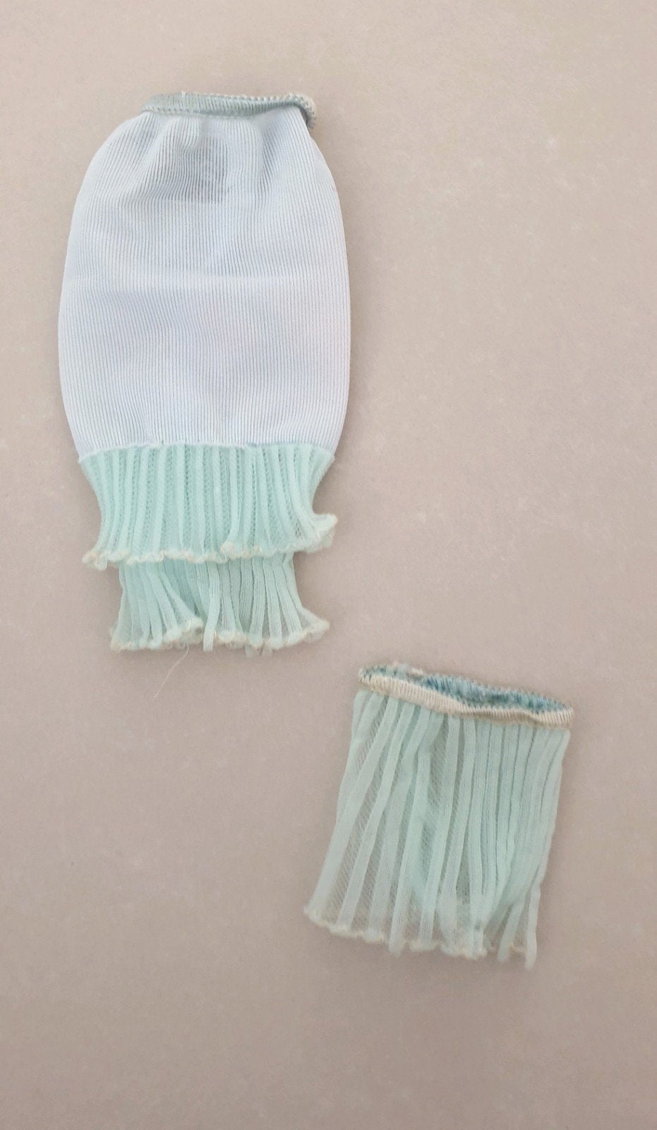Barbie lingerie Mattel met label rok en broekje, Ophalen of Verzenden, Kleertjes