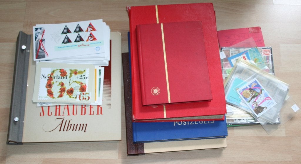 Partij met o.a. insteekboeken en los materiaal, Ophalen of Verzenden, Buitenland