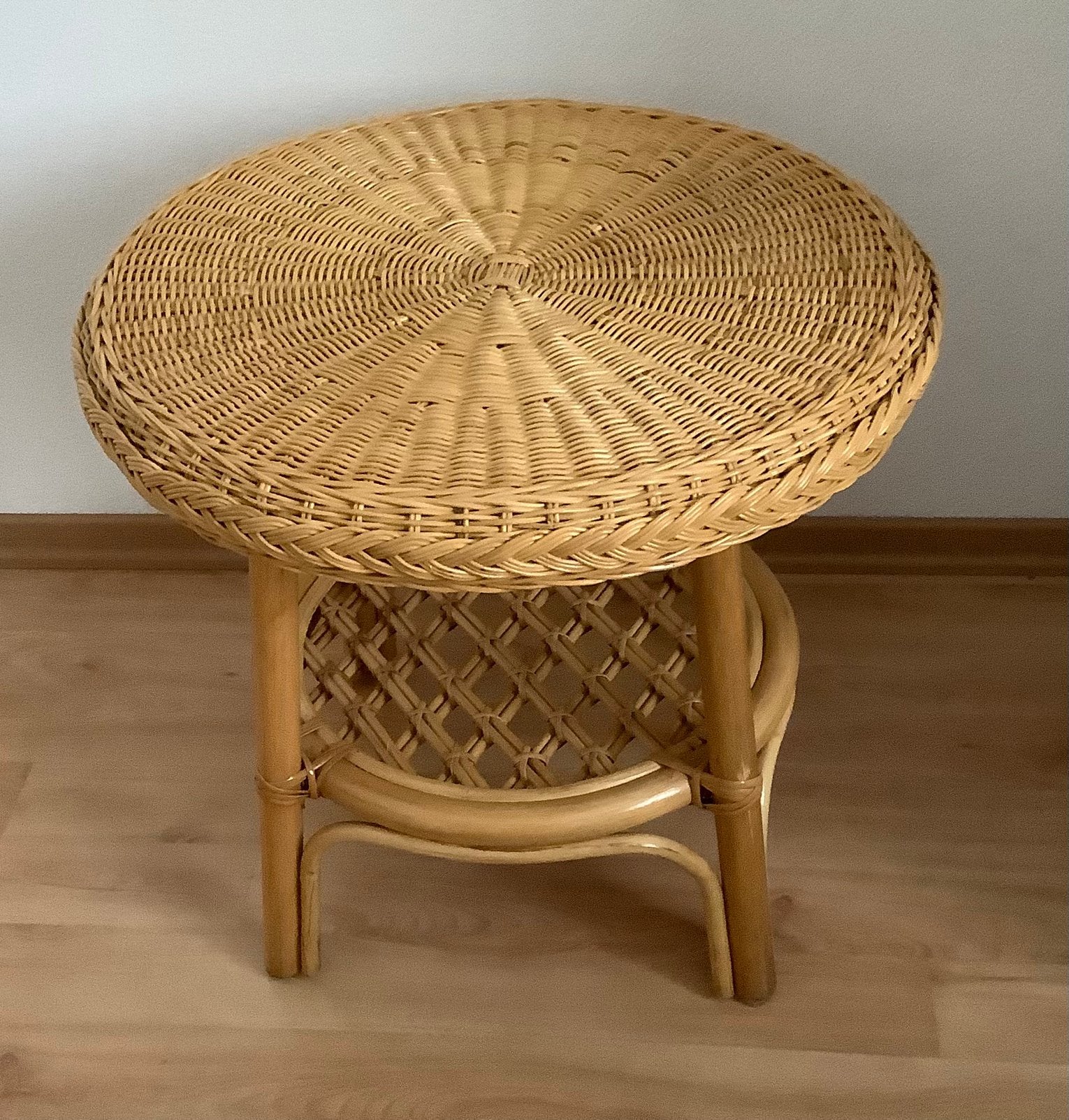 Vintage Rieten/rotan bijzettafel, Overige materialen, Rond, 55 tot 75 cm, Zo goed als nieuw