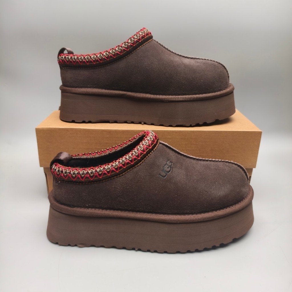 UGG Tazz donkerbruin maat 38/39 | Nieuw met doos, UGG, Bruin, Instappers, Nieuw