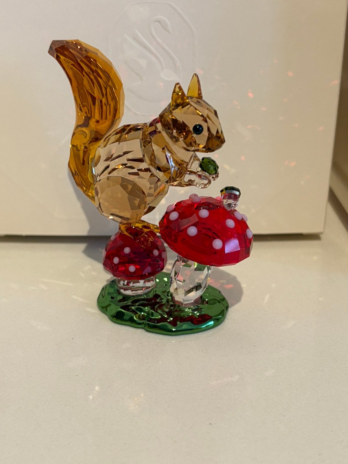 Swarovski Idyllia Eekhoorn, Verzamelen, Swarovski, Ophalen of Verzenden, Zo goed als nieuw, Figuurtje