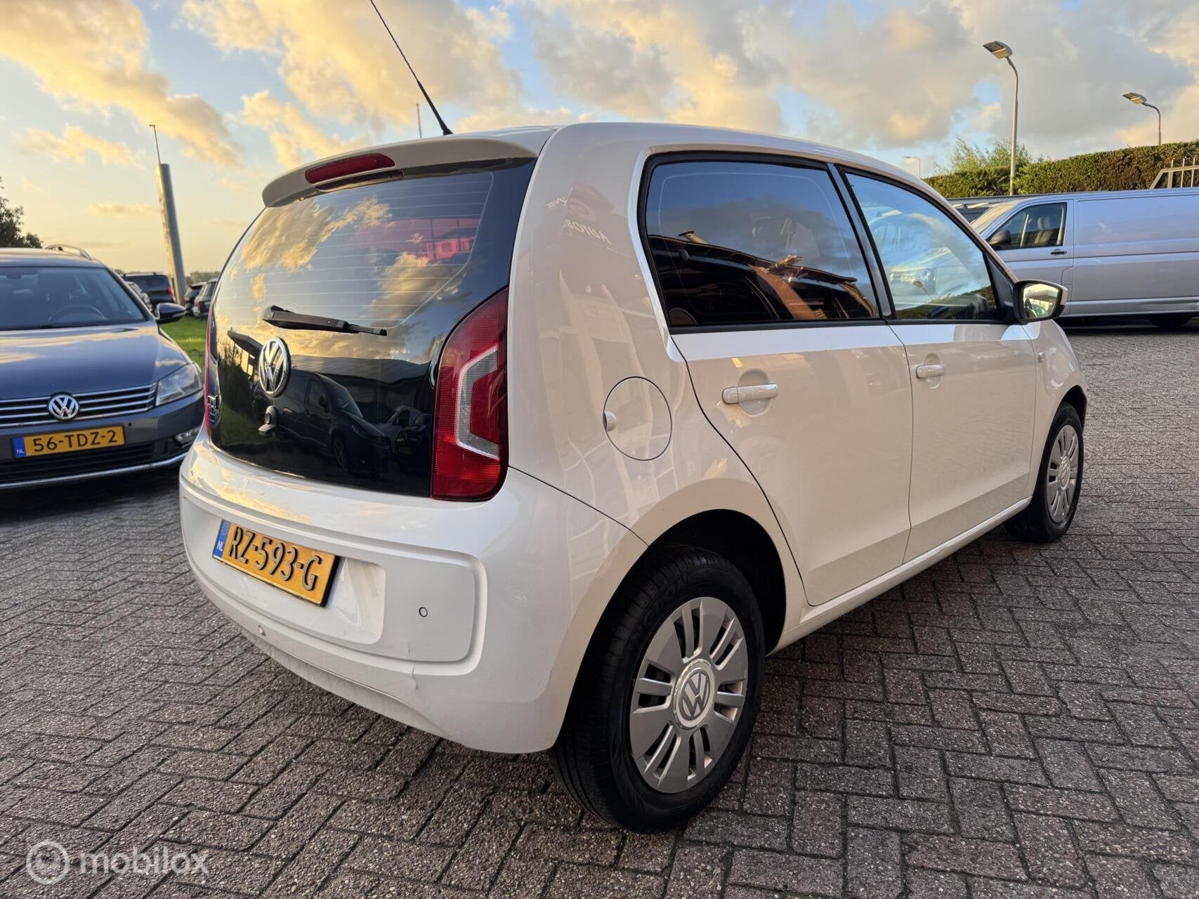 Foto 18 van Volkswagen Up! 1.0 move up! BlueMotion