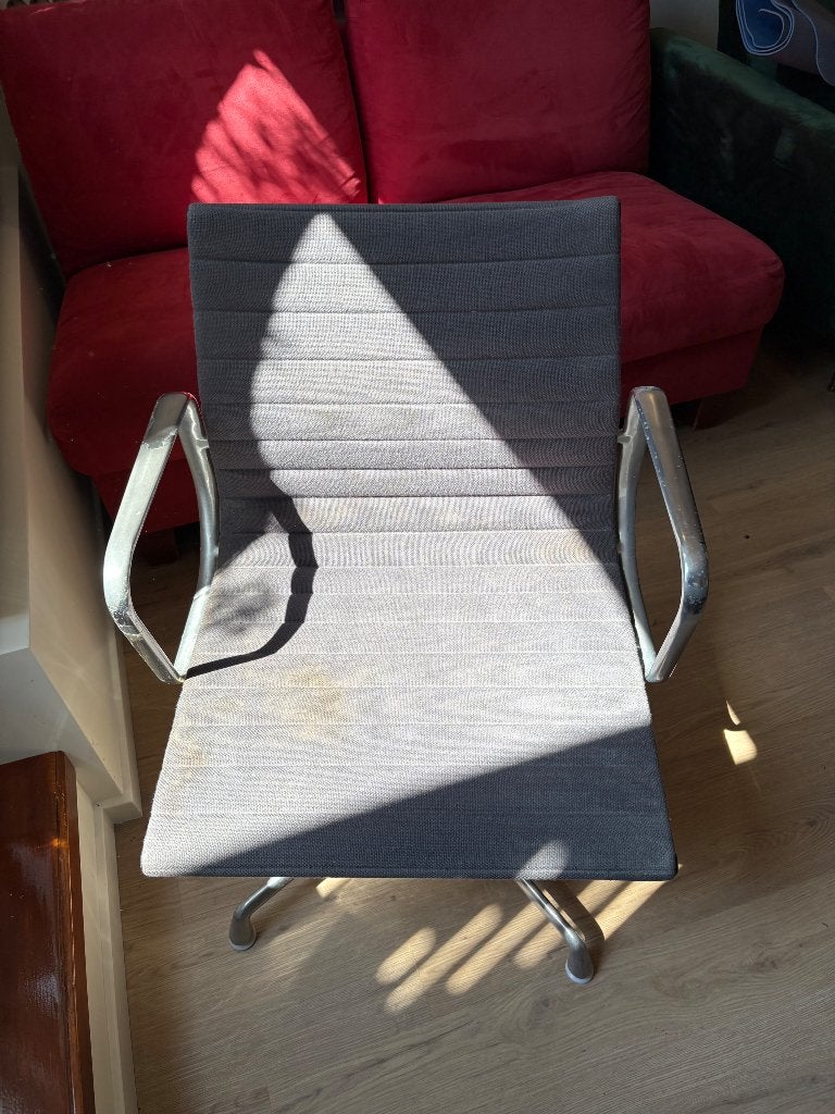 Miller Eames EA 108 (draaibaar), Ophalen, Gebruikt, Grijs, Bureaustoel