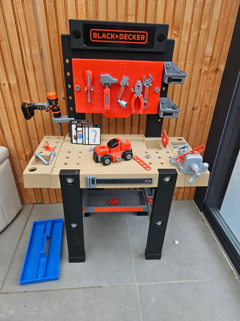 Smoby Black & Decker Kinder Werkbank met Gereedschap, Kinderen en Baby's, Speelgoed | Educatief en Creatief, Gebruikt, Bouwen
