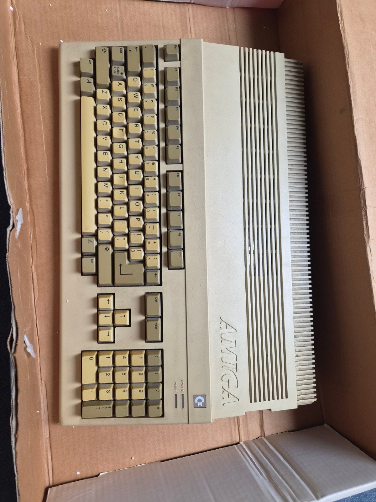 Klassieke Commodore Amiga 500 Homecomputer (1987), Ophalen of Verzenden