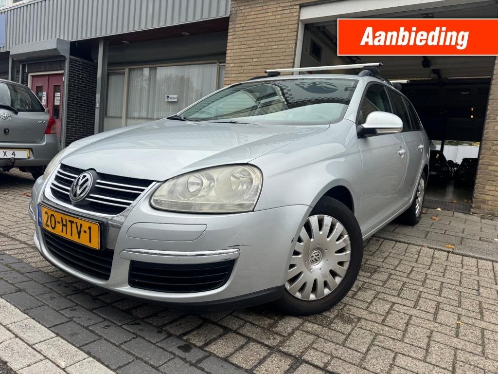 Volkswagen GOLF 1.4 TSI Trendline NETTE AUTO TREKHAAK NAP AP, Voorwielaandrijving, Gebruikt, 4 cilinders, Origineel Nederlands