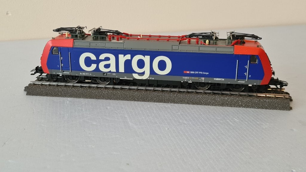 Märklin 36851 BR 482 SBB Cargo DIGITAAL, Hobby en Vrije tijd, Wisselstroom, Locomotief, Verzenden, Zo goed als nieuw