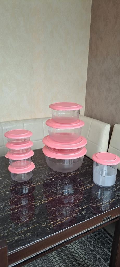 Nieuwe Tupperware set: diverse maten en zuurpot, Ophalen of Verzenden, Nieuw