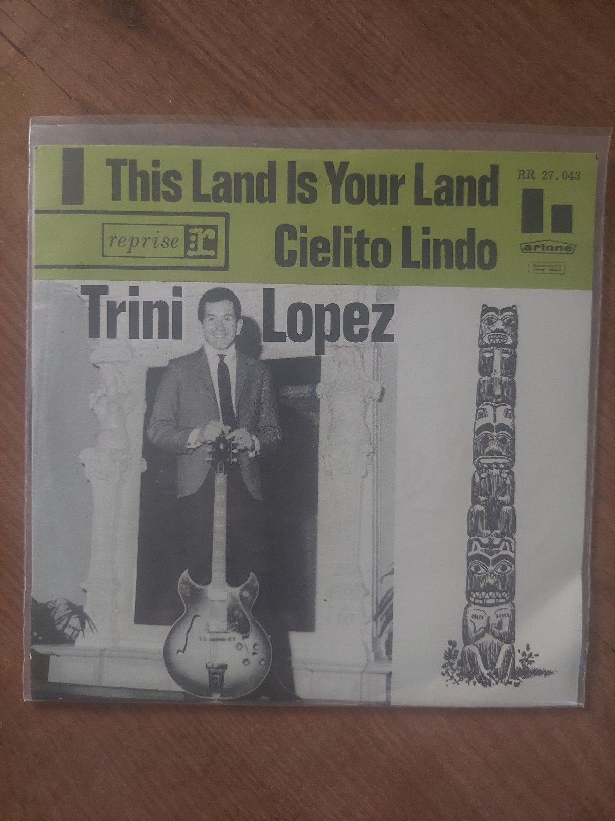 Trini Lopez - This Land  7 inch, Gebruikt, 7 inch, Ophalen of Verzenden, Pop
