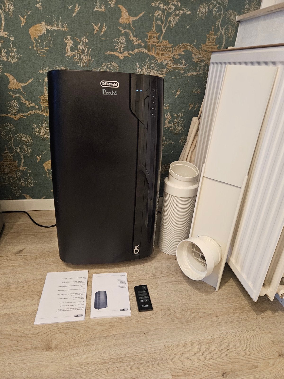 De'Longhi Pinguino PAC EX120 Silent Mobiele Airco 12.000 BTU, Ophalen, Energieklasse A of zuiniger, 3 snelheden of meer, Zo goed als nieuw