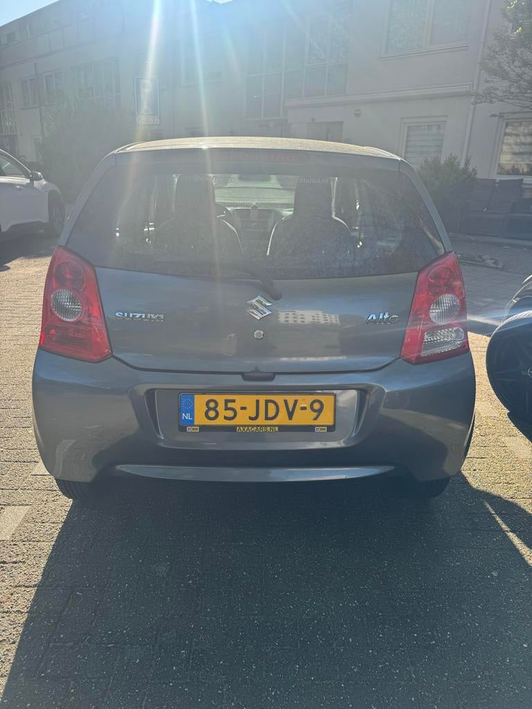 Suzuki Alto 1.0 2009 Grijs, Auto's, Suzuki, Particulier, Alto, Benzine, A, Hatchback, Handgeschakeld, Origineel Nederlands, Zilver of Grijs