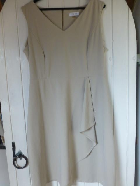 CALVIN KLEIN Zomerjurk mt 16 / NL mt 42, Kleding | Dames, Verzenden, Beige, Maat 42/44 (L), Nieuw