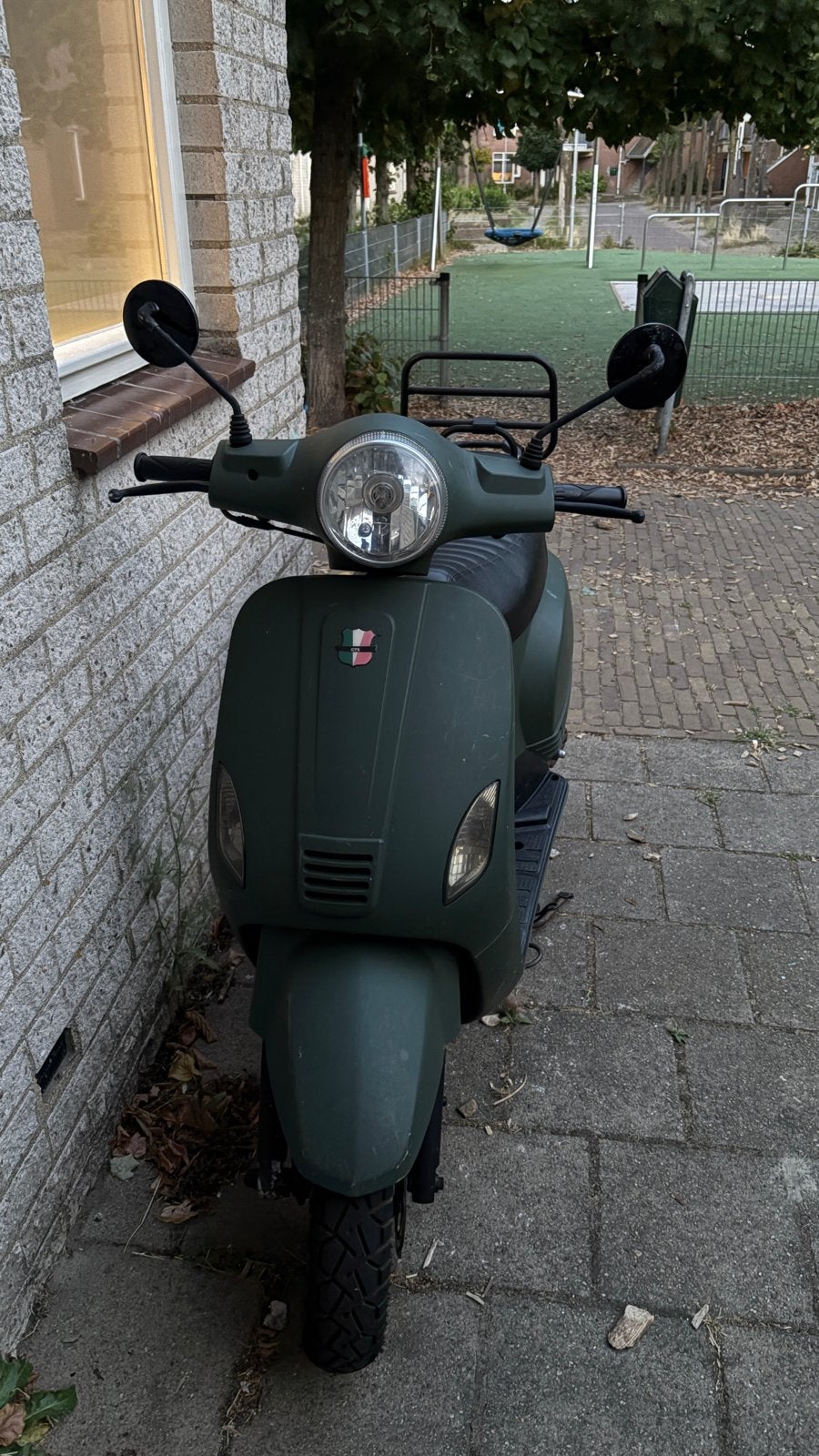 Toscana scooter uit 2020 - Goed onderhouden, Ophalen, Gebruikt, Benzine, Overige merken