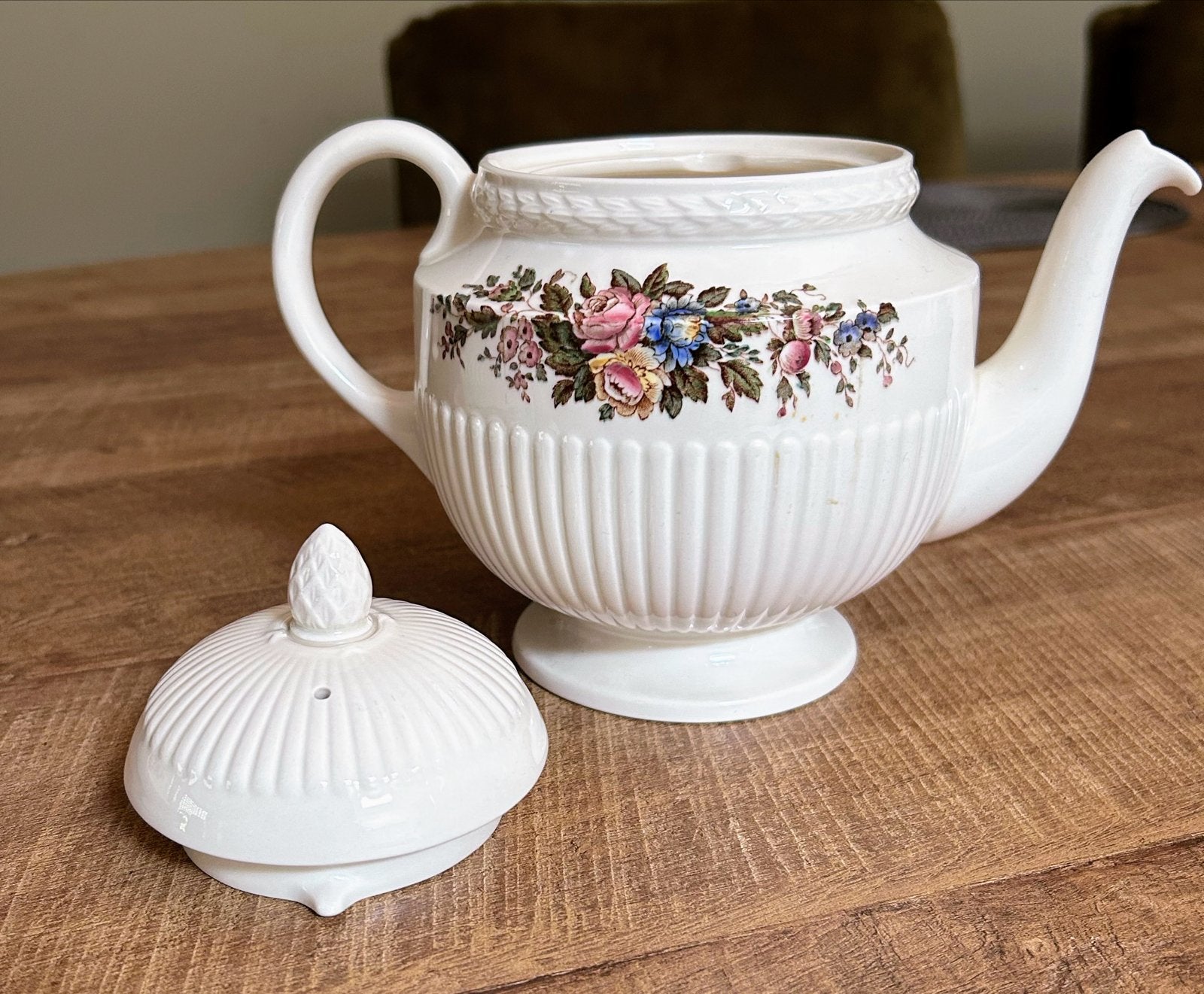 Wedgwood Conway Theepot antiek met bloemmotief, Ophalen of Verzenden