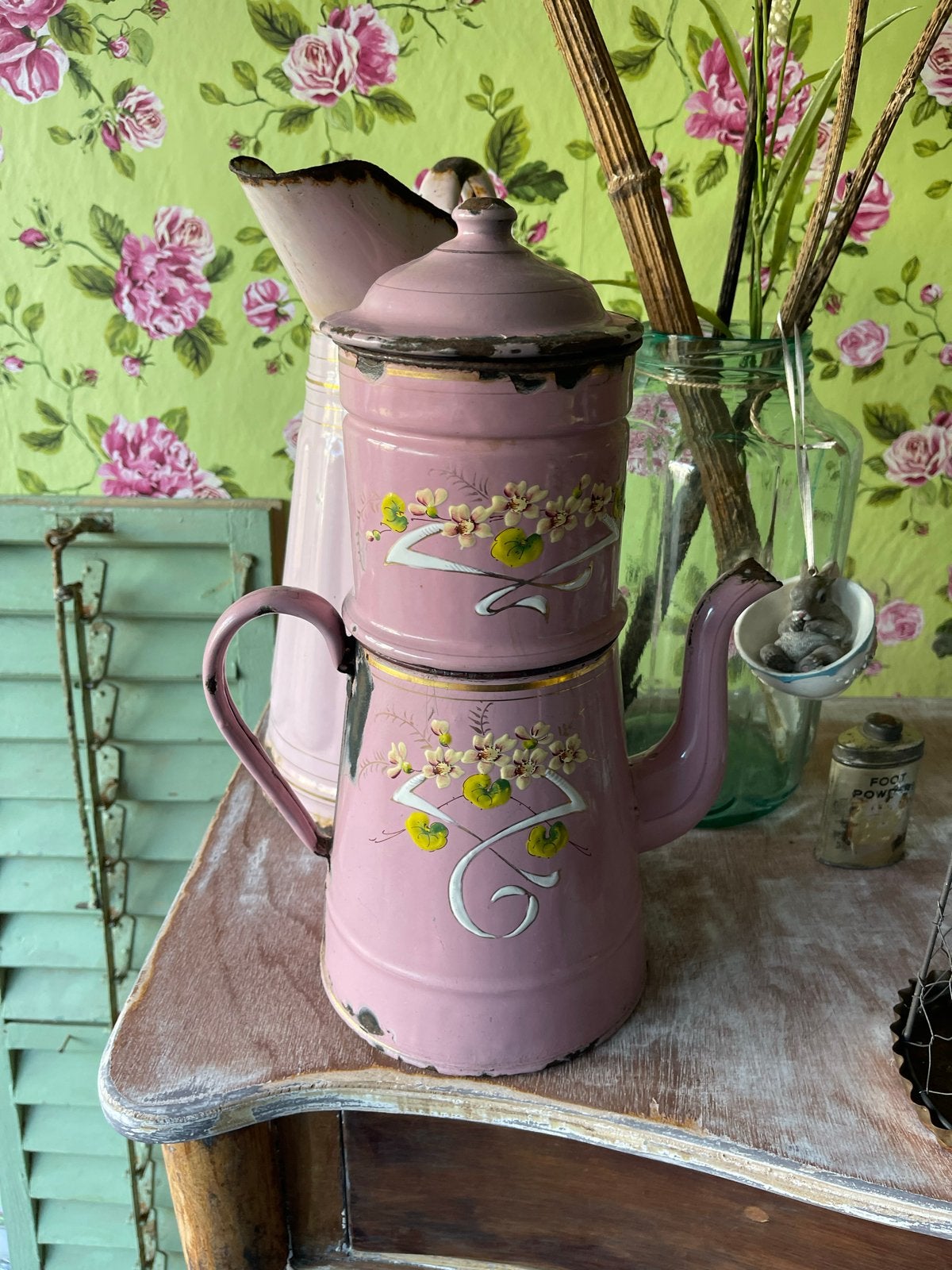 Antieke emaille Franse koffiepot - Roze met bloemmotief, Ophalen of Verzenden
